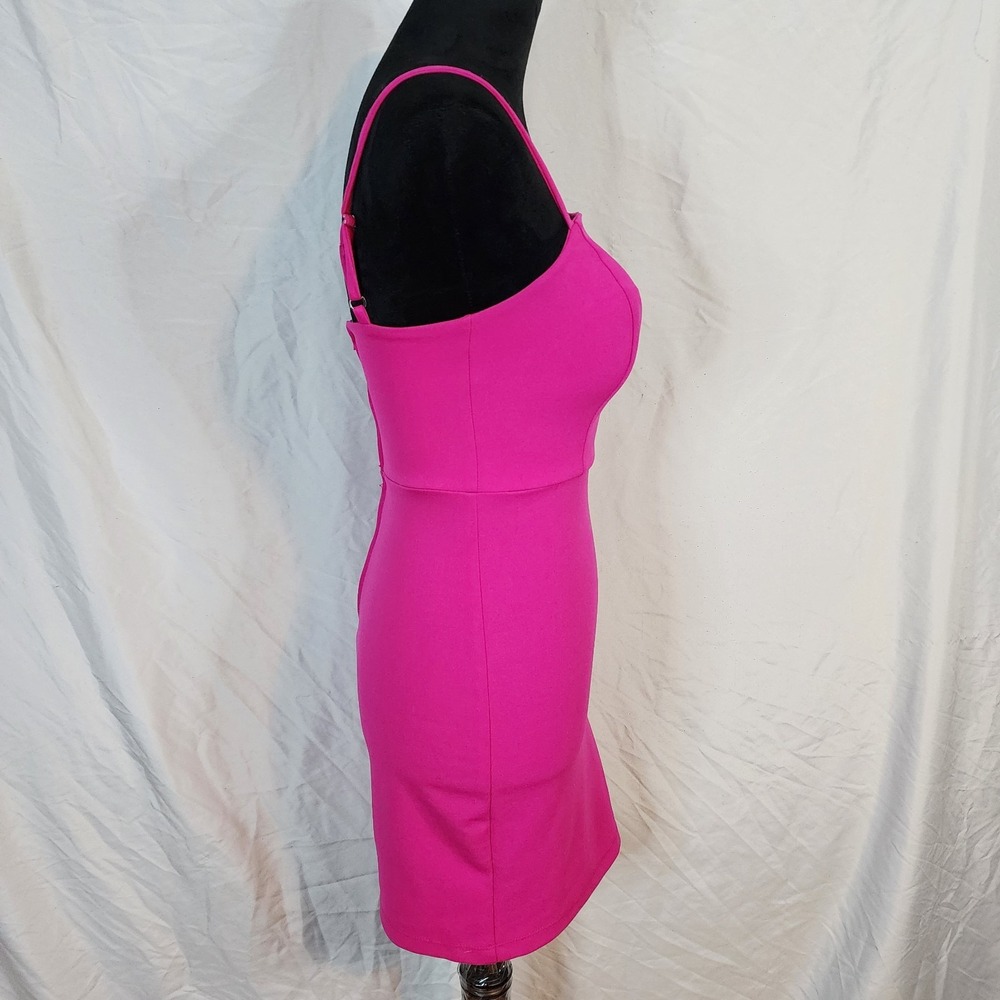 MIDNIGHT DOLL Size XS Hot Pink Square Neck Sexy Strappy Bodycon Mini Dress Party - Picture 2 of 8